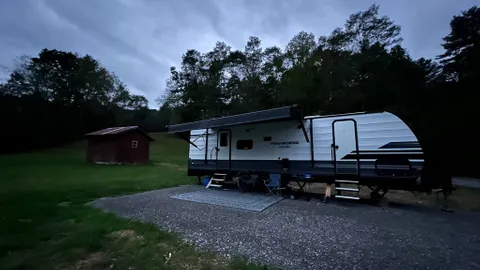Deluxe Full Hookup Back-In RV Site — image 2 of 3