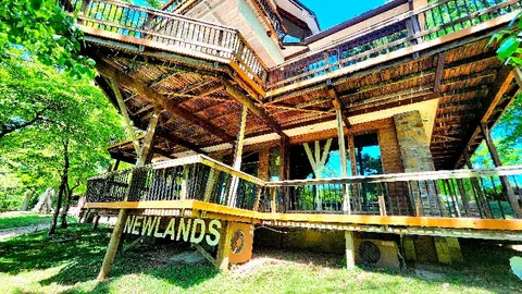 White River Lodge - Unit 1 — image 2 of 31