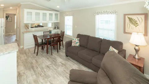 Standard Cottage 1 Bedroom — image 10 of 10