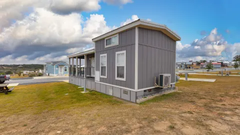 Tiny Home 66 - Tiny Firefly — image 31 of 31