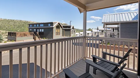 Yogi Bear™ Cabin — image 2 of 8