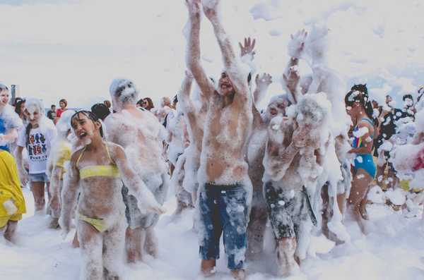 🫧Family Beach Foam Party
