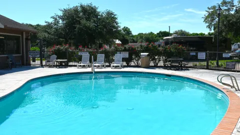 2 Bedroom Park Model — image 2 of 3