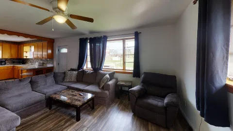 The Cottage — image 2 of 9