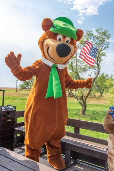 250 Years: A Bear-y American Celebration