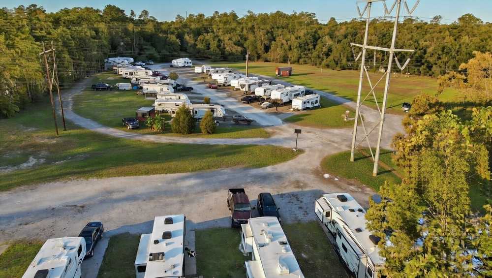 Smith Lake RV Park, Vidor, Texas - Photo 2