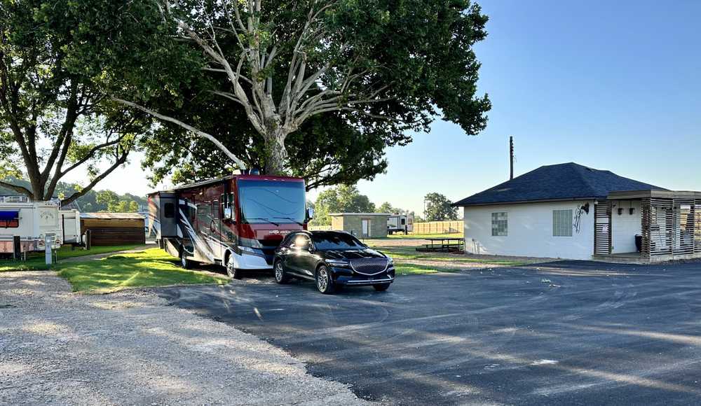 Honcho RV Park - Photo 2