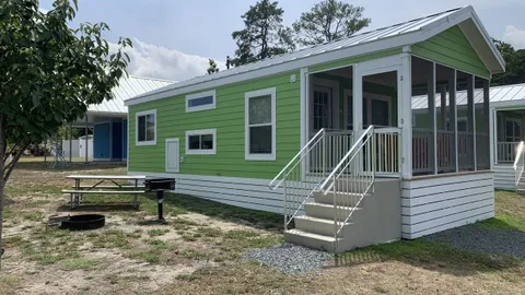 Pinewoods Deluxe Cottage — image 1 of 11