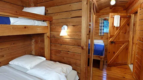 Skyline Cabin — image 2 of 7