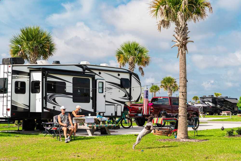 Canopy Oaks RV Resort - Lake Wales, FL - Photo 4