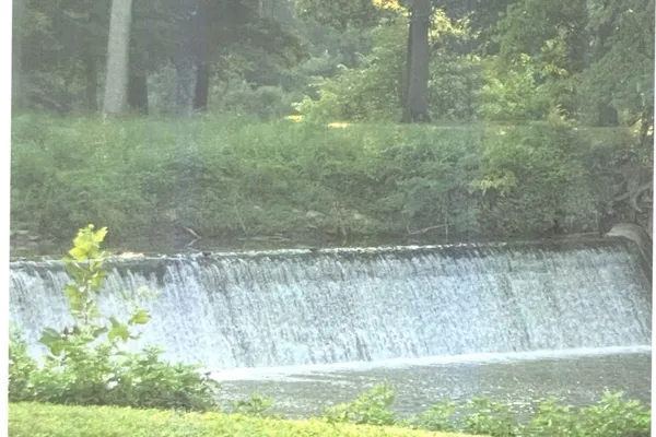 Riverside Park – photo 1