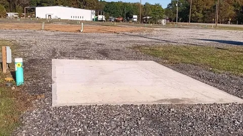 Pull-Thru Site — image 1 of 1