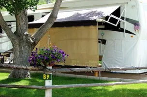Four Seasons RV Park – photo 3