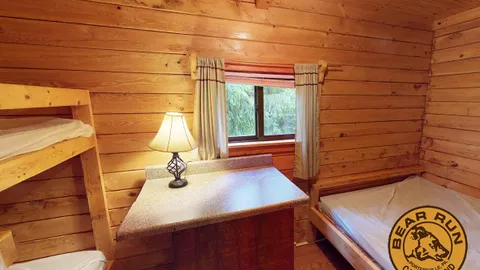 Deluxe Cabin — image 2 of 7