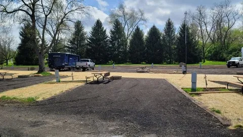 Deluxe Water & Electric Site — image 1 of 3