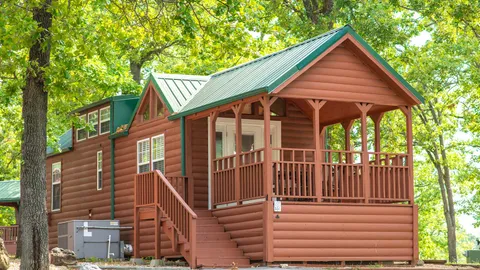 King Cabin — image 1 of 7