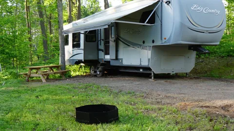 Lodging RV — image 1 of 10