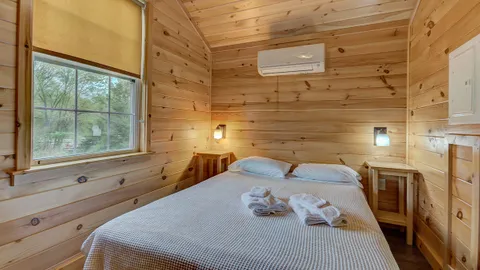 Meadow Haven Cabin — image 2 of 6