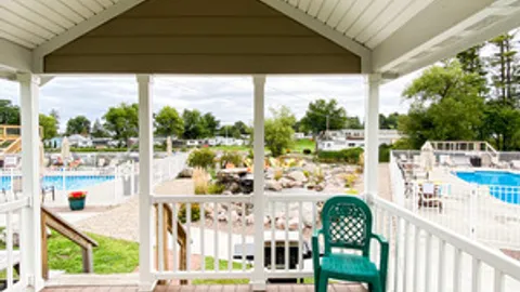 Poolside Cottage - Arcadia (4 Person) — image 2 of 7