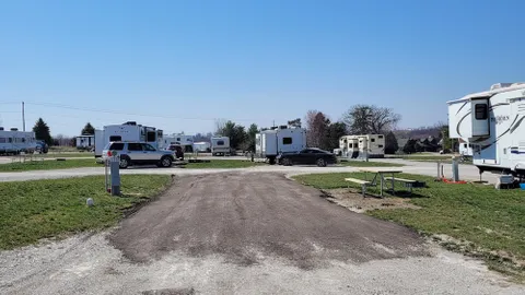 Full Hook Up RV Site — image 8 of 8