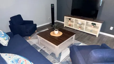 Mobile Home Rental — image 2 of 19