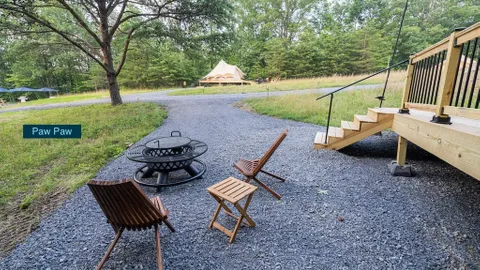 King Wooded Tent — image 2 of 12