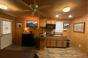 Totally Texas RV Park The Landing – photo 2