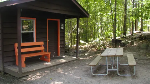 Boo Boo 1 Room Cabins — image 1 of 6
