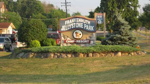 Deluxe RV Site — image 2 of 5