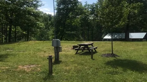 Maple Ridge - Pop-Up/Tent 30AMP W/E — image 1 of 2