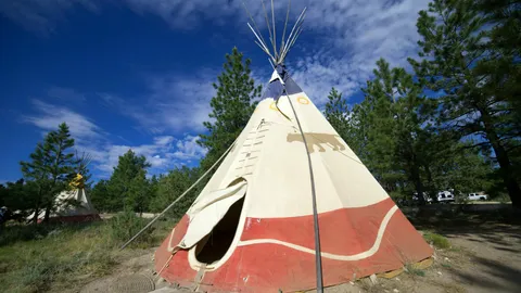 Tipi — image 1 of 1
