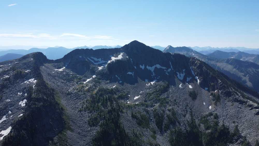 Hummingbird Lodge & Campground