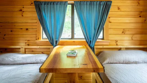 Boo Boo™ Bungalow — image 2 of 9