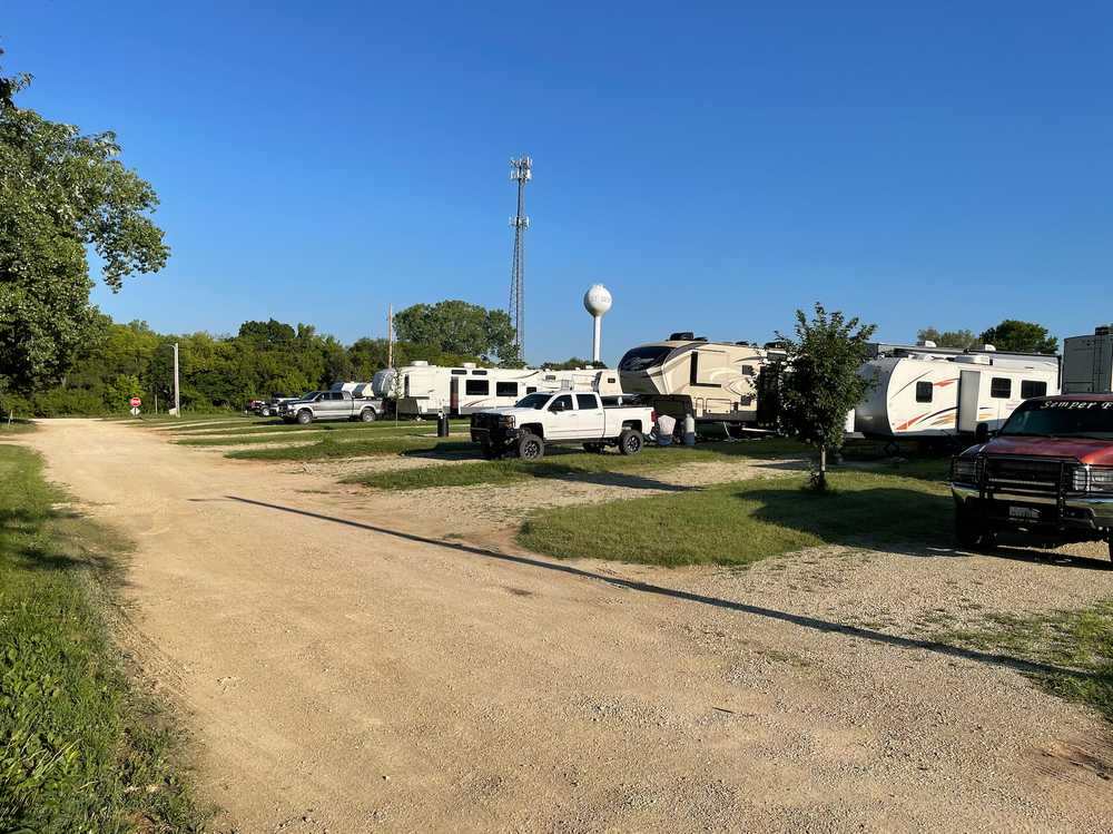 The Ridge RV Park - St. George, Kansas - Photo 3