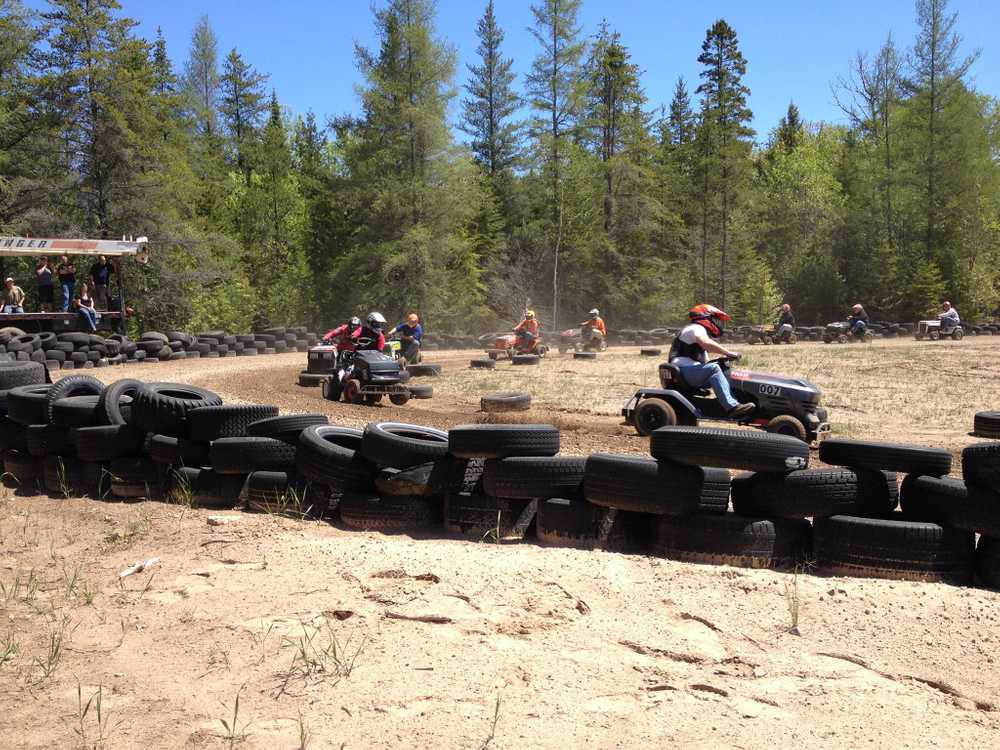 Trailhead Bar, Restaurant and Campground - Photo 4