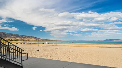 Beach Hotel - Lake View Junior Suite (Sleeps 4) — image 2 of 6