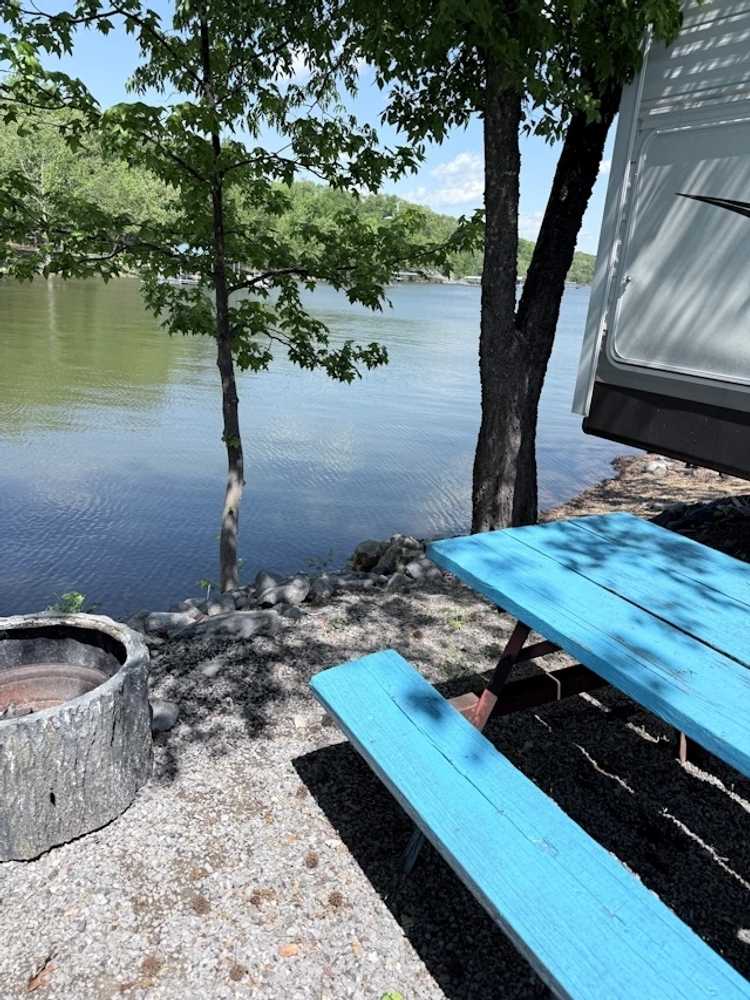 Lakeside Campground, Marina, and Boat Storage, Benton, Kentucky - Photo 2
