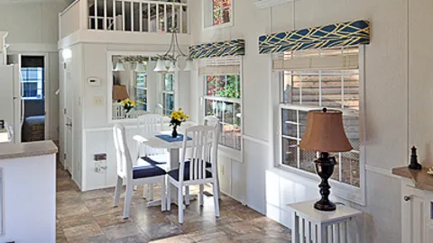 Cabin Style #13 1 Bedroom with loft sleeps 6 — image 1 of 2