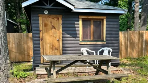 Highway Sleep Cabin — image 1 of 4