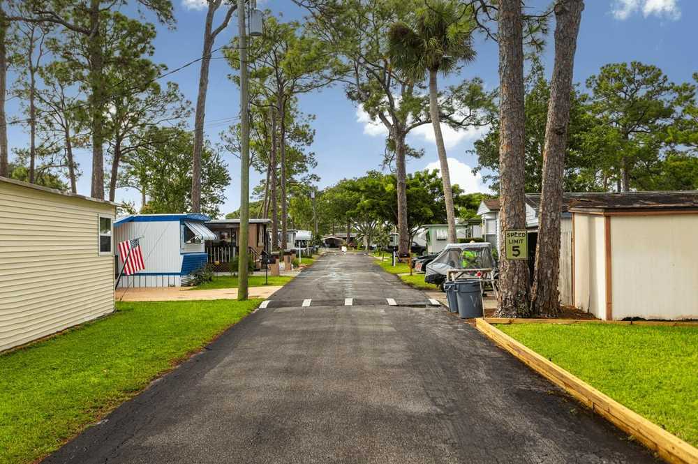 Whispering Pines - Titusville, FL - Photo 2