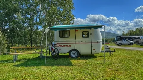 20/30 Amp Back-In RV Site — image 1 of 1