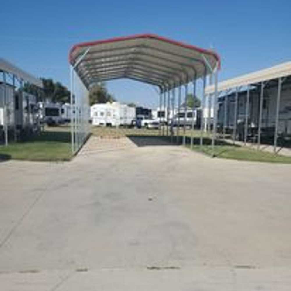 Valley Rose RV Park, Springtown, Texas - Photo 5