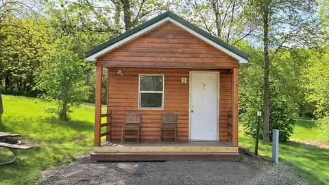Cabin — image 2 of 7