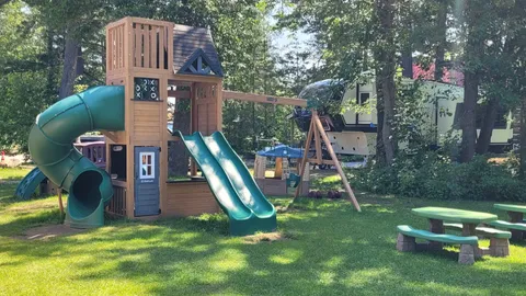 Twin II Cabin — image 27 of 27