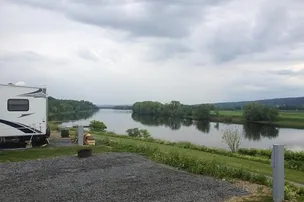 Hartt Island RV Resort – photo 3