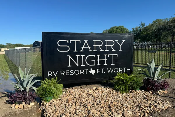 Starry Night RV Resort – photo 1