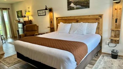 King Room — image 1 of 12