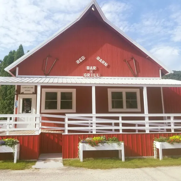 Red Barn Campground & Restaurant, Lansing, Iowa campground