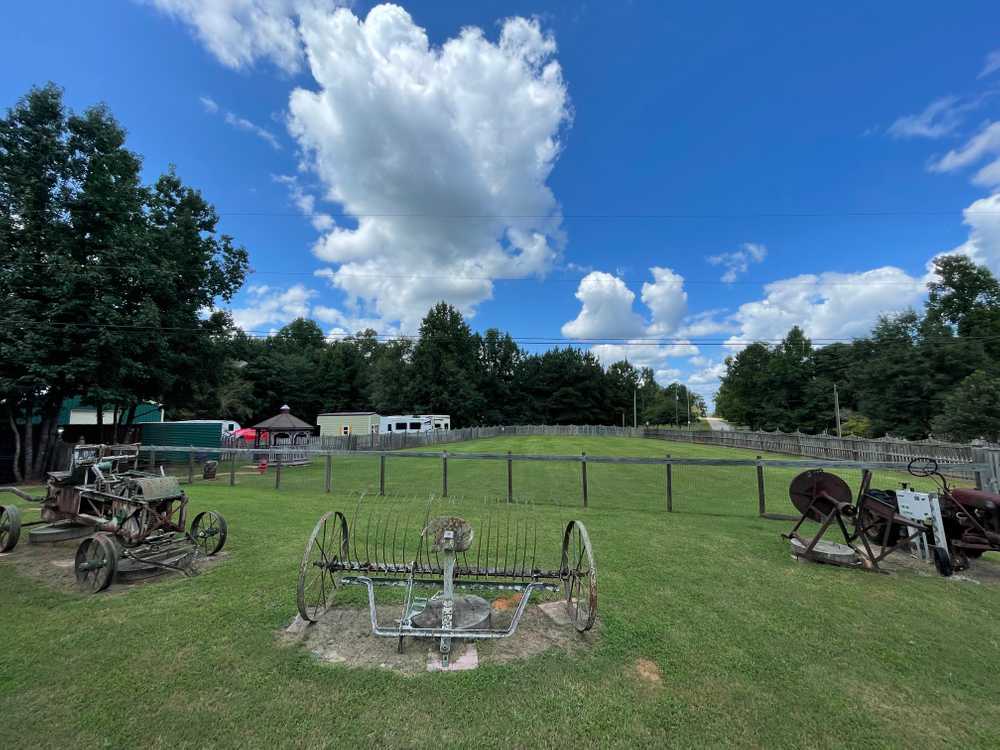 High Falls RV Park - Photo 5