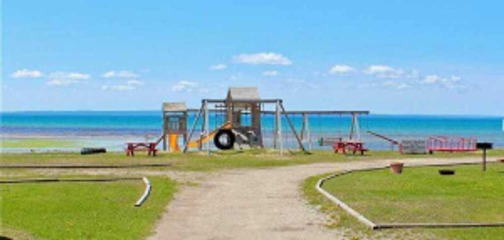 Silver Sands Resort, St. Ignace, Michigan - Photo 5